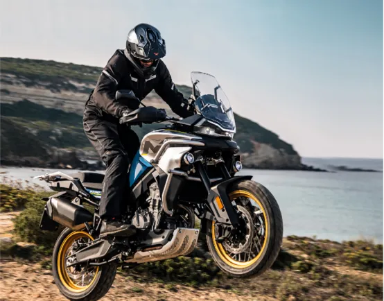 Unde este rezervorul de rezervă pentru motociclete?
